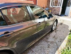 تۆیۆتا کامری